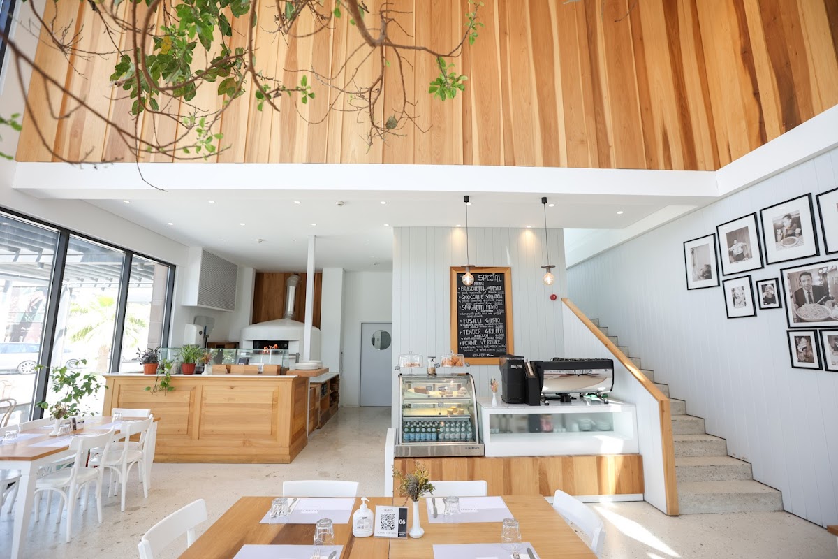 Gusto Pizzeria Ristorante